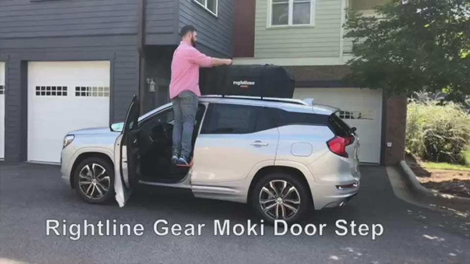 Rightline-Gear-Moki-Door-Step-Vehicle-Rooftop-Assistance-Doorstep